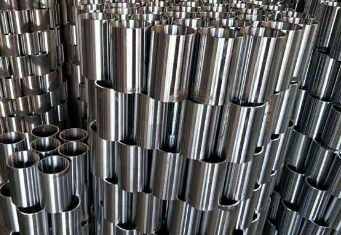 鋼筒、鋼套